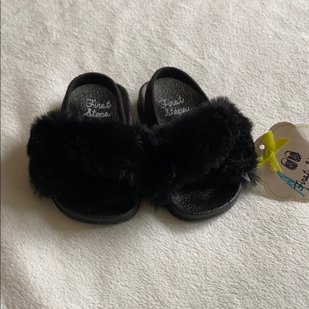 Babygirl Fur slide on sandals